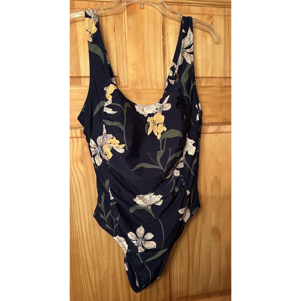 Shade Shore Bathing Suit Sz 16 Tummy Control Full Seat Navy Print Floral NWT